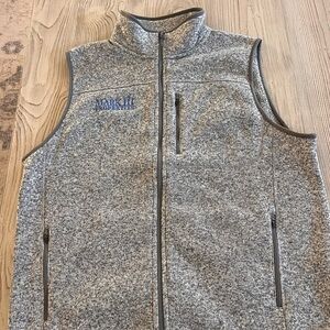 LL bean sweater fleece Gray Sleeveless Zip-Up Vest Mens size large NWT